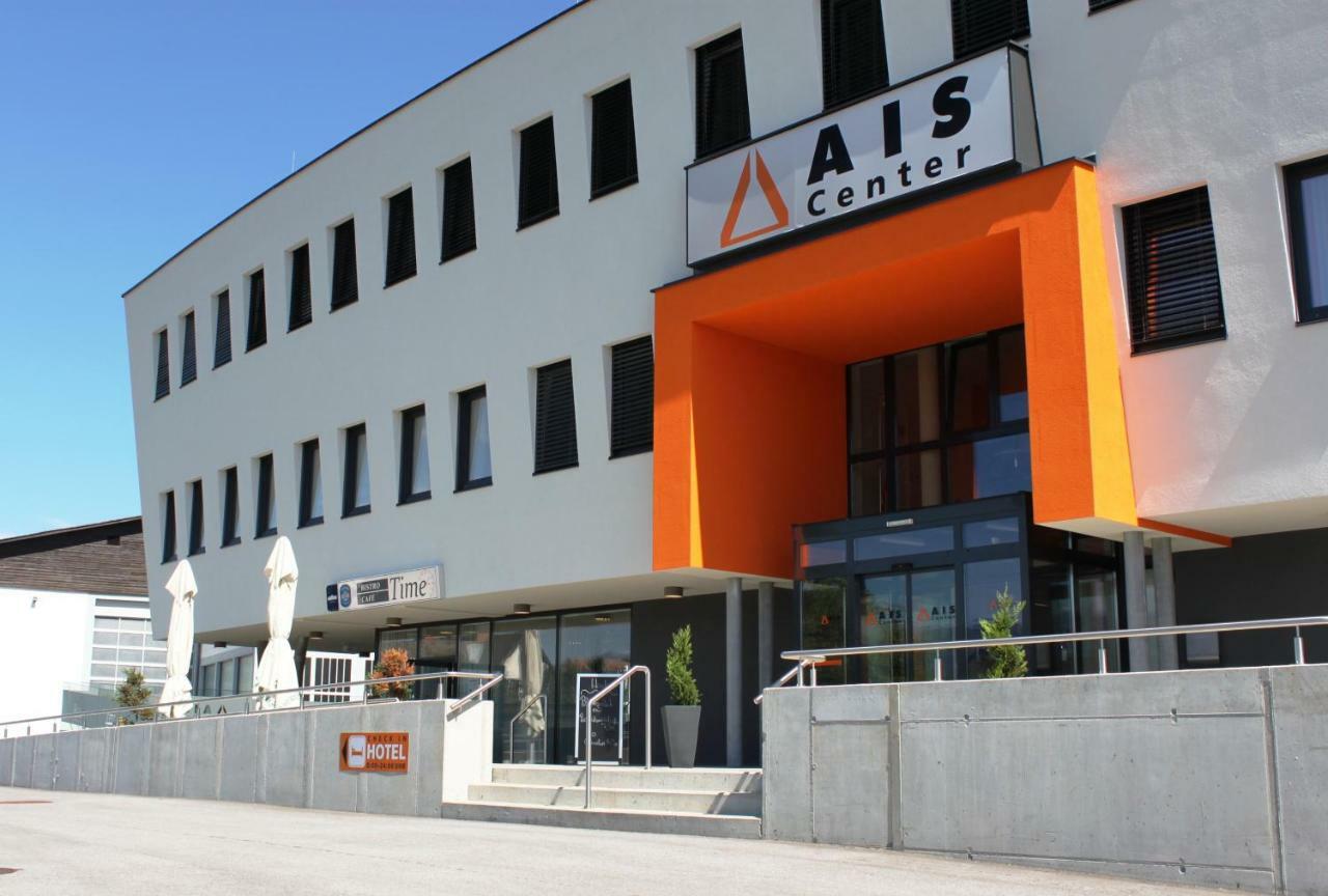 Ais Center Hotel Wolfsbergi járás Kültér fotó